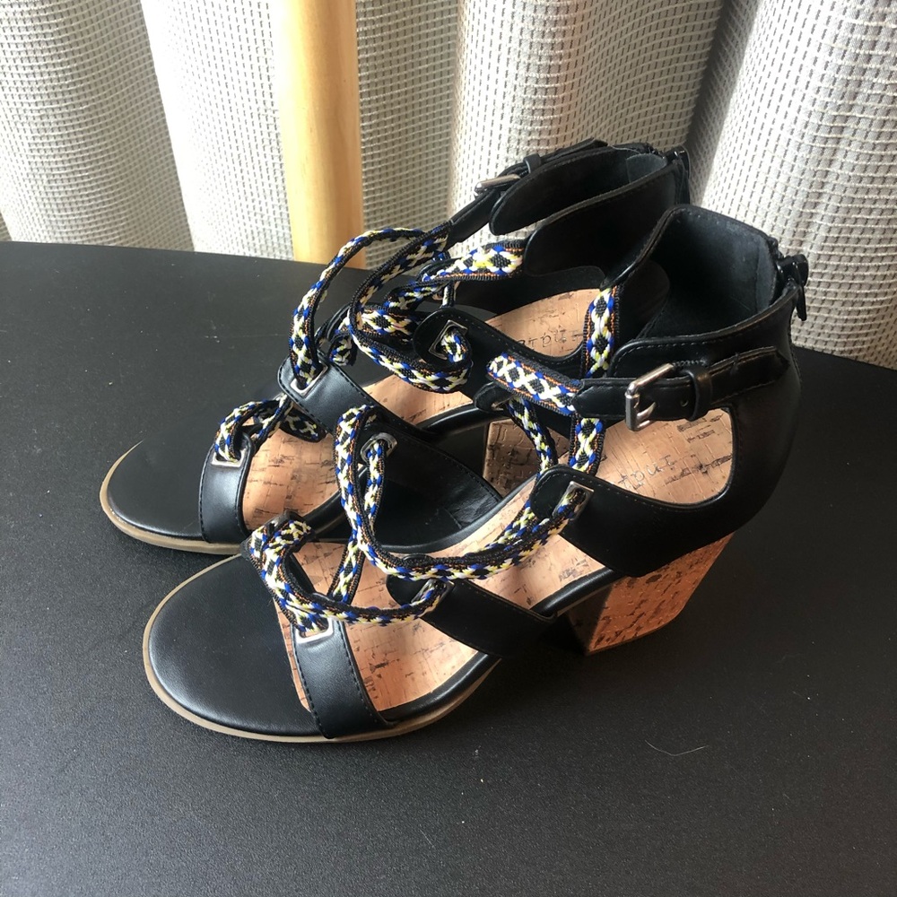 Stylish Black and Tan Women's Chunky Heels Indigo Rd.